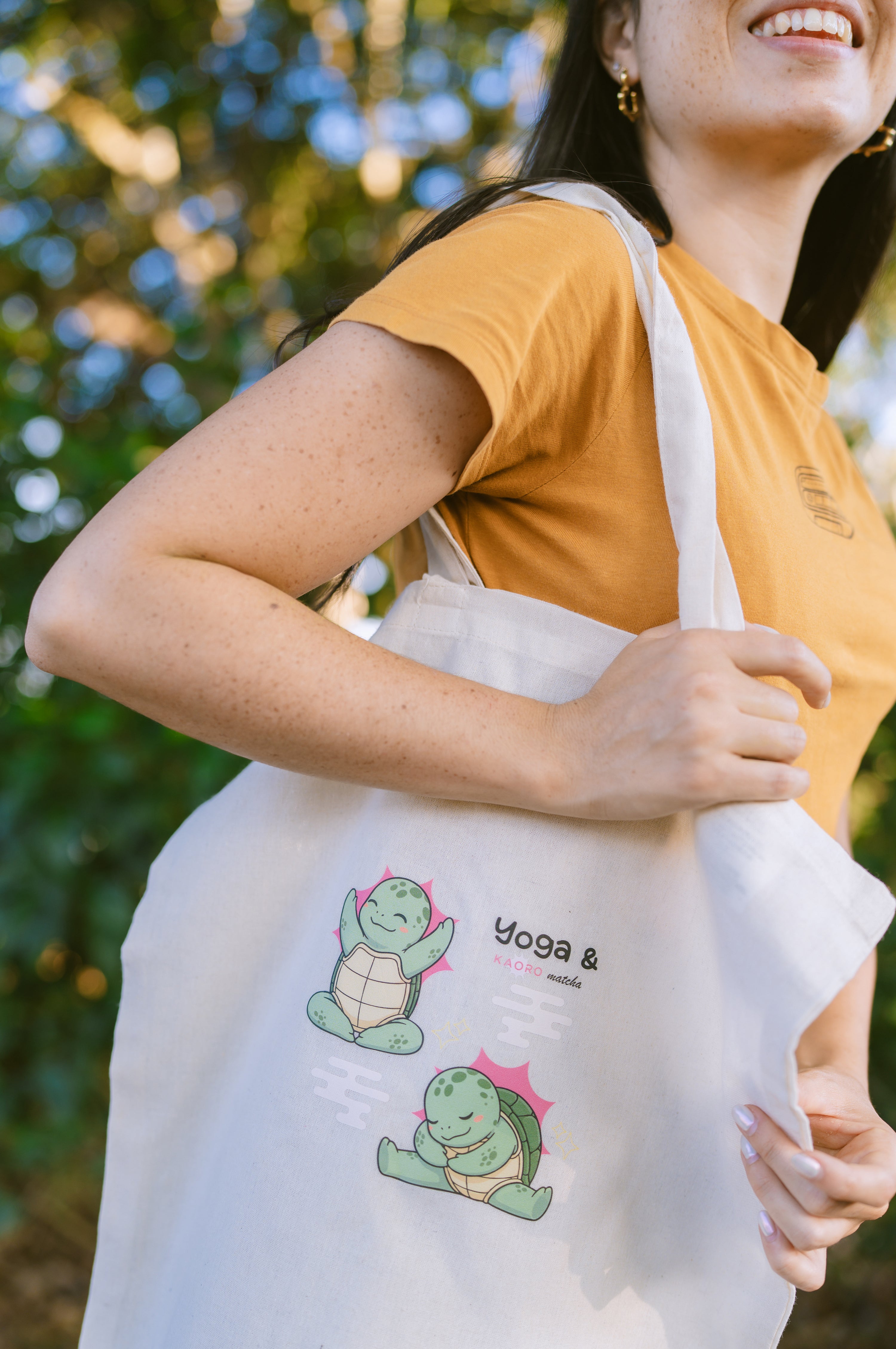 Tote bag